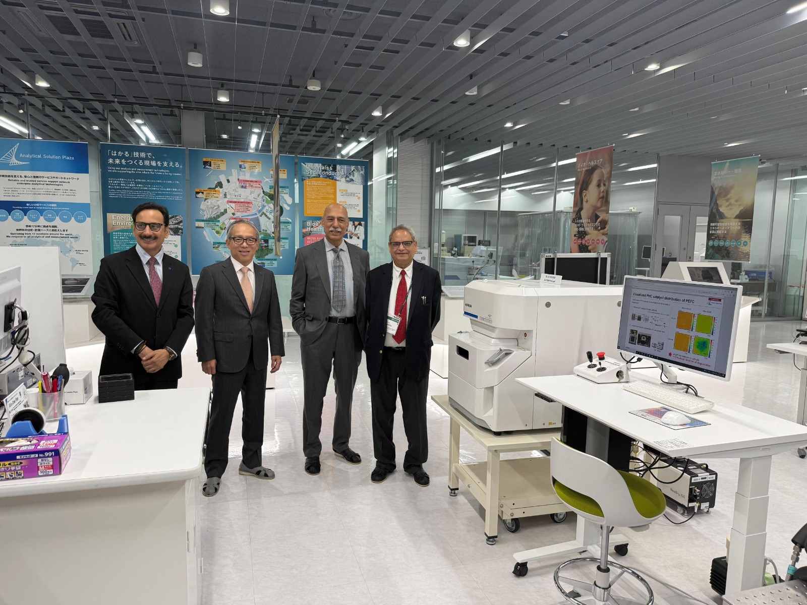Visiting at HORIBA Analytical Solution Plaza Japan